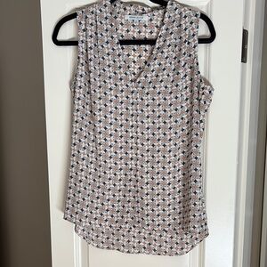 Rose & Olive Geometric Print Sleeveless Blouse - Black, White, Brown